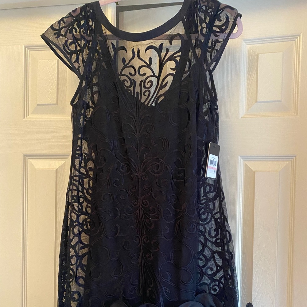 Black lace dress